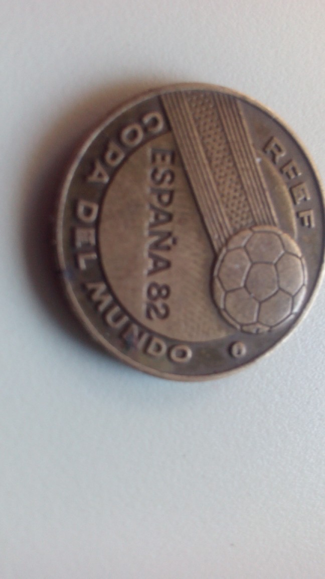 Photo 2 Pièce de monnaie non identifiée: hola un saludo queria saber si saben que moneda es esta